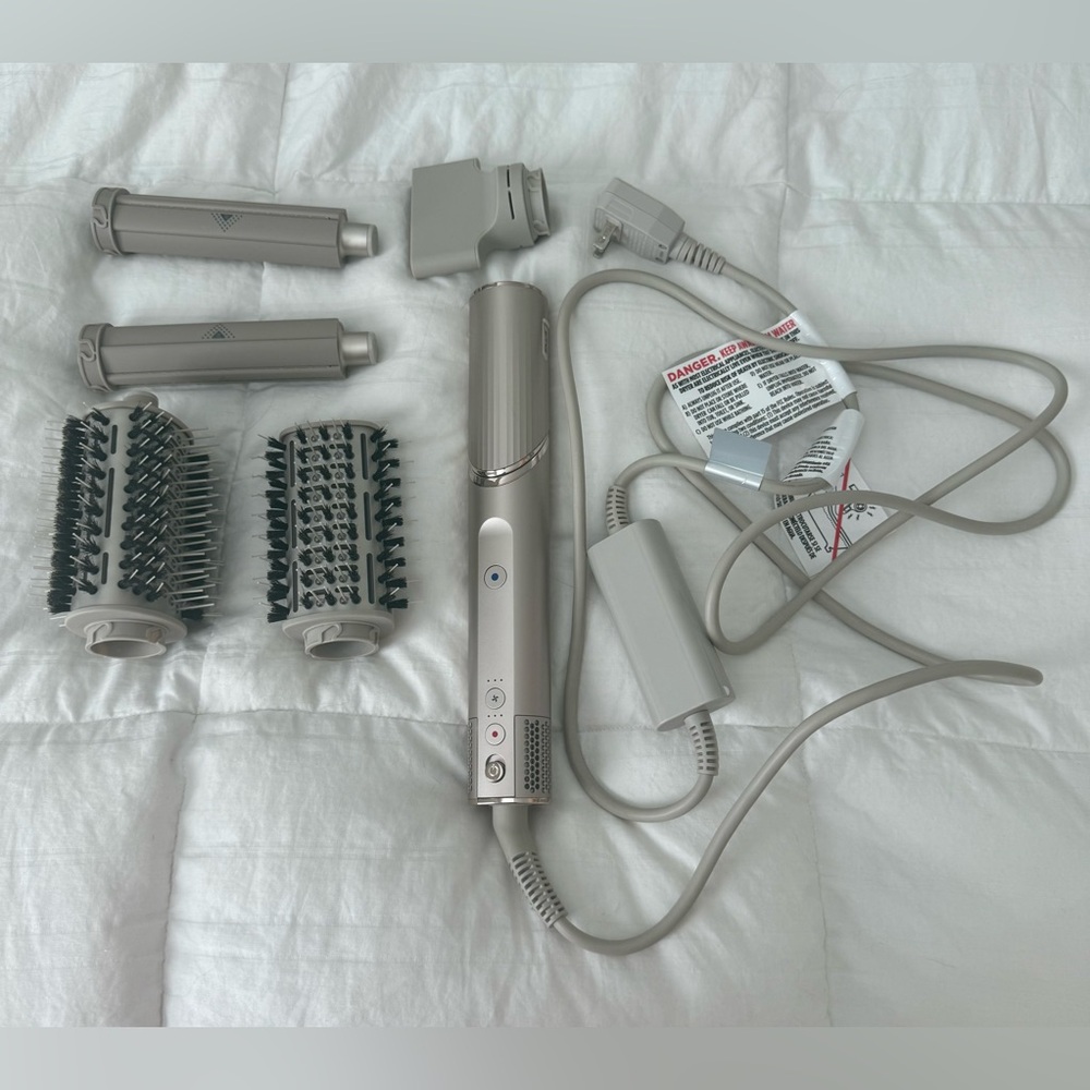 Shark dryer/air wrap